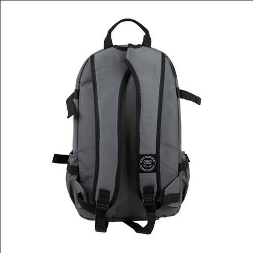plecak-na-rolki-fr-backpack-slim-18L-grey-25FRBG-SKBPSL-GY.jpg